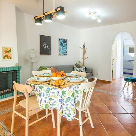 A Cozy And Elegant Townhouse Across The Beach Torre de Benagalbon Eksteriør bilde