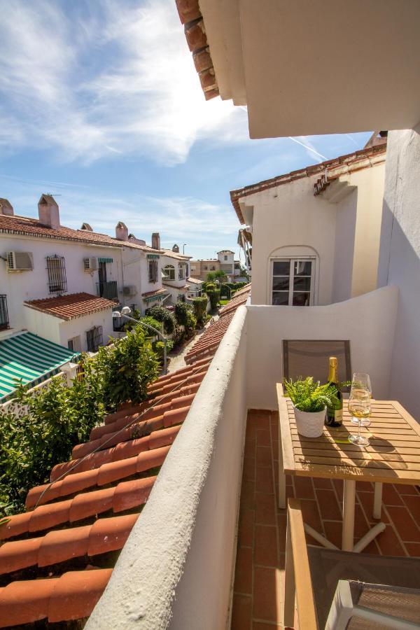 A Cozy And Elegant Townhouse Across The Beach Torre de Benagalbon Eksteriør bilde